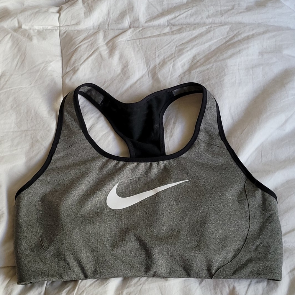 Nike Gray Sports Bra Size M